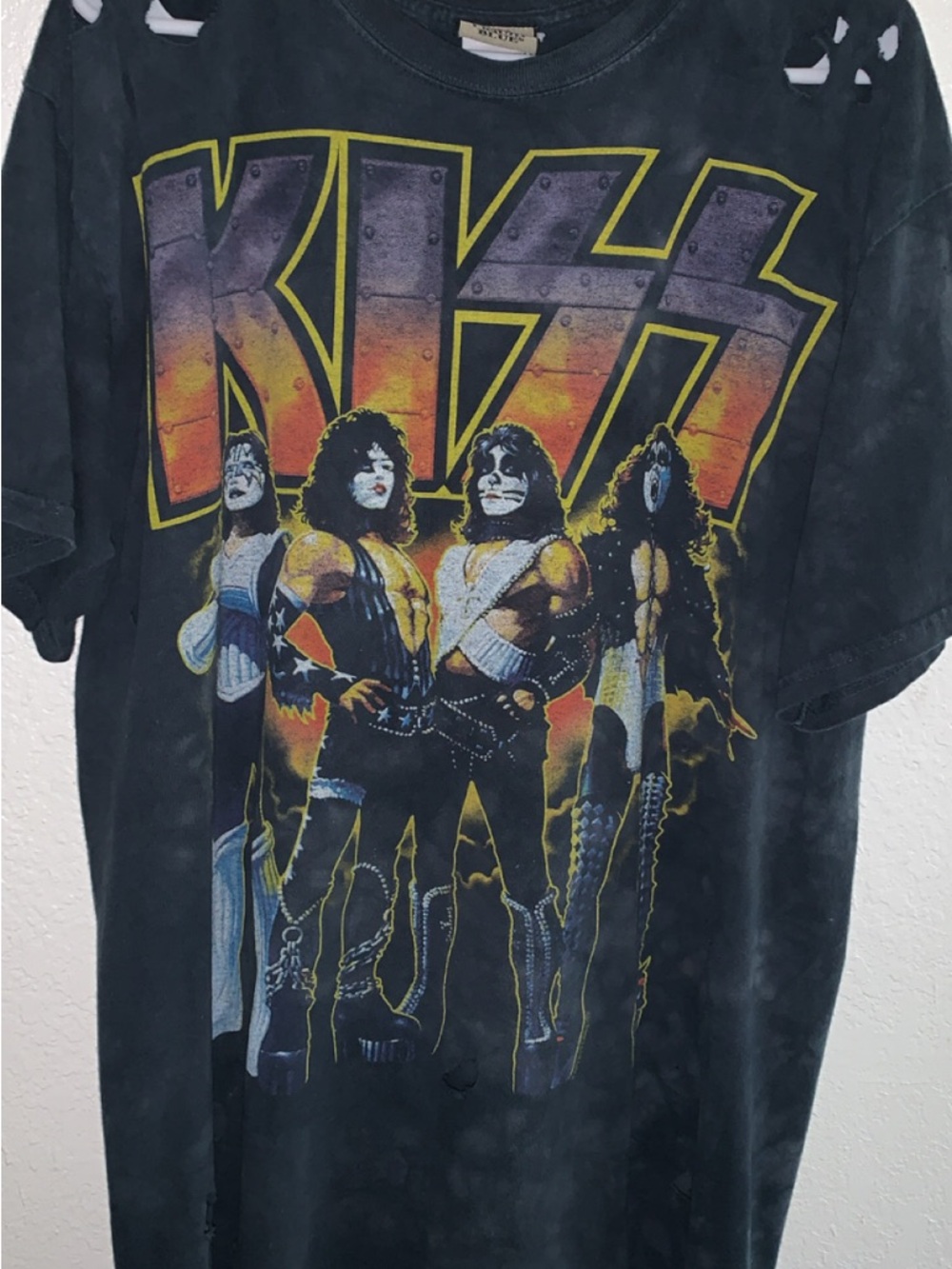 KISS Graphic Band Tee - Black with Yellow & Orange Logo 90s liquid blue large